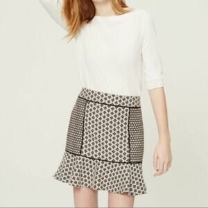 Ann Taylor Loft Flared Hem Mixed Jacquard Flippy Skirt 6P Black Cream